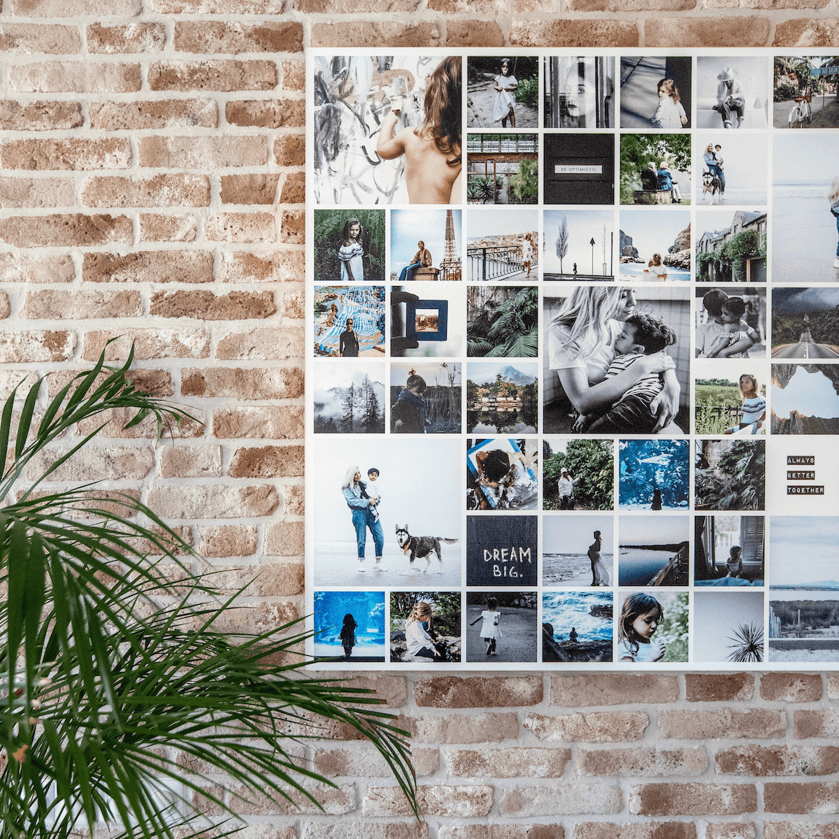 Instawall Print fotocollage op plexiglas 80x80 cm aan wand in industrieel interieur